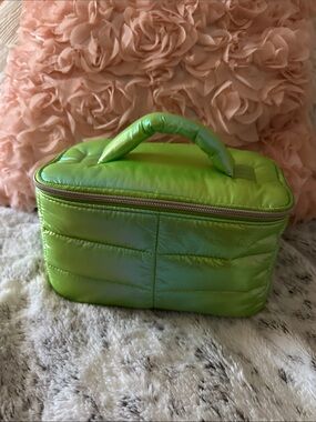 Cosmetic Bag - bonus 18 pcs skin & makeup set